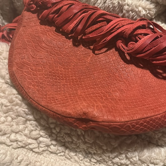 House of Harlow fringe clutch - Picture 7 of 11